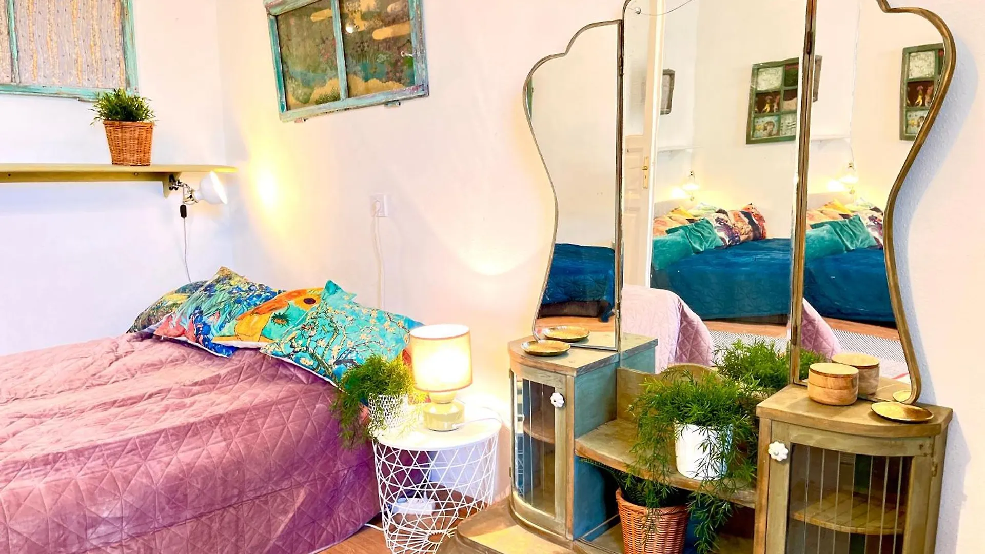Boutique Design Studio At The City Center Apartment Budapest Hungary